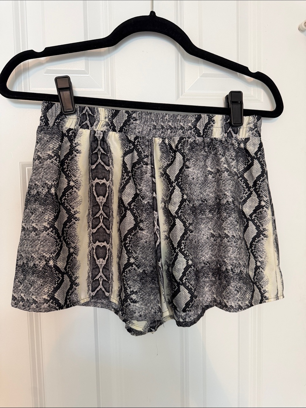 fab'rik Snake-Print Elastic Waist Shorts